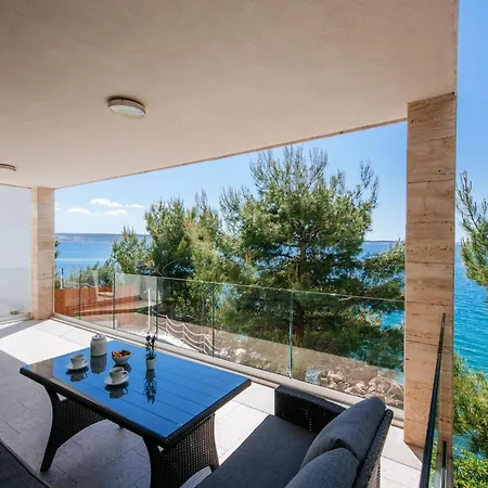 Holiday home Kalipso By Interhome