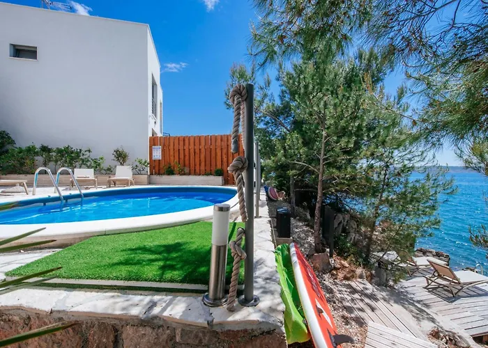 Kalipso By Interhome Стариград-Пакленица